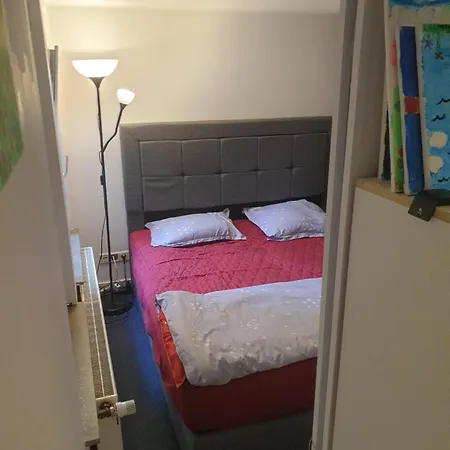 Privat Souterrain 1 Apartment